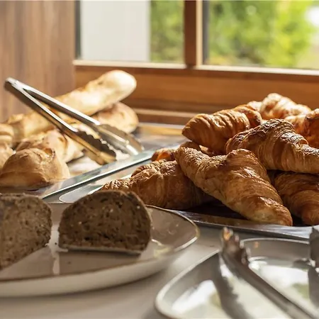 Hotel Ogbordeaux Aeroport