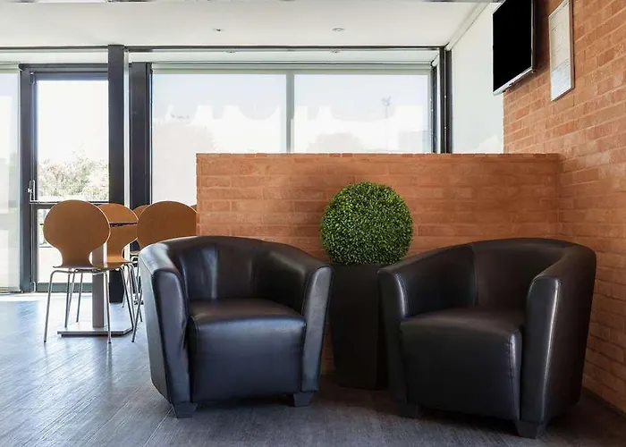 Ogbordeaux Aeroport Hotel